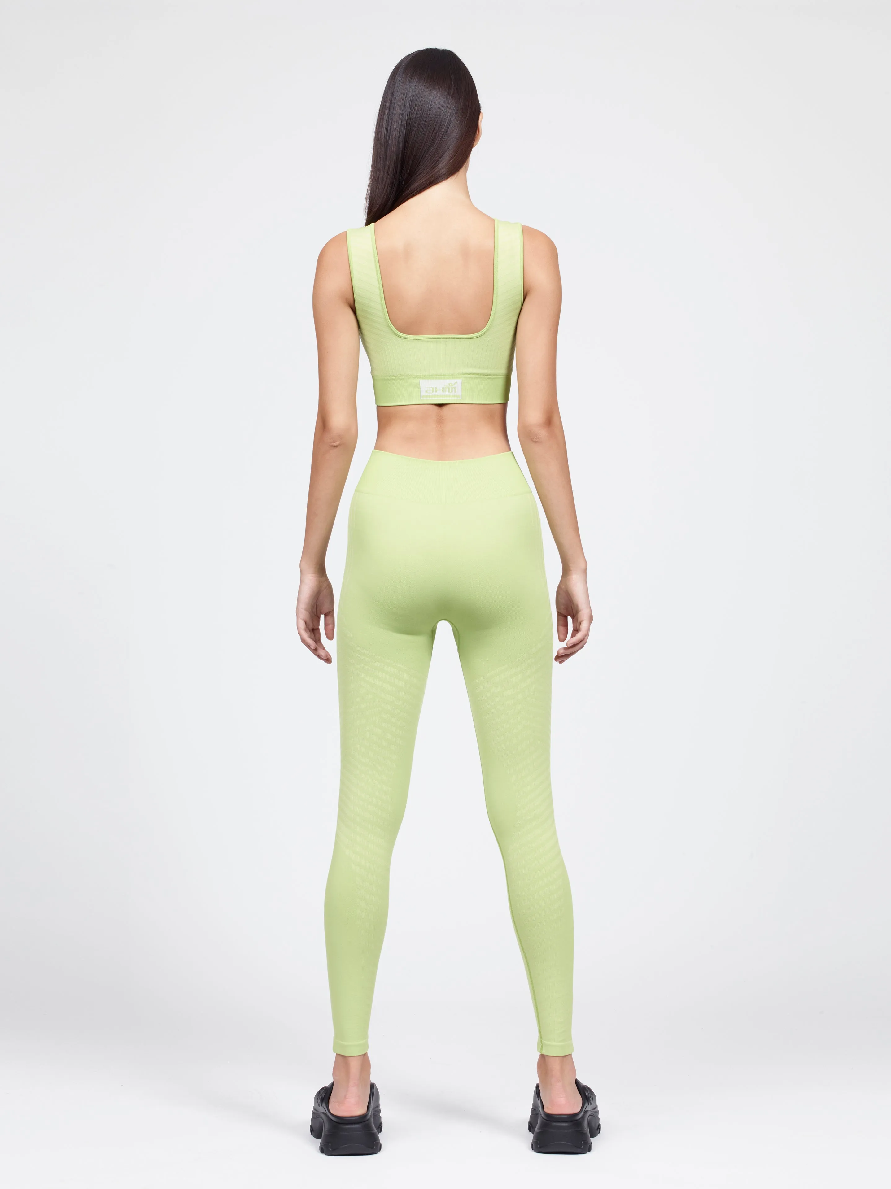 Scoop Neck Sport Bra & Compression Legging